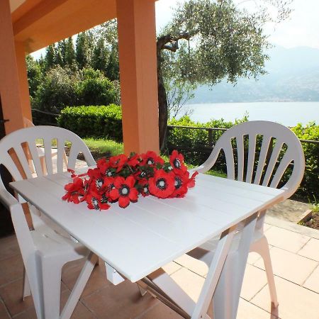 App. Monte Isola Vista Panoramica Villa Eksteriør billede
